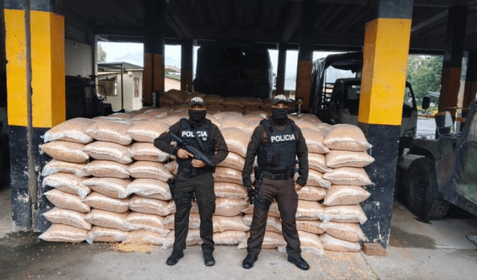 Operativo policial frustra millonario contrabando en la frontera
