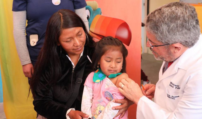 ¡Niños protegidos! Amplían fechas para vacunar contra polio, sarampión