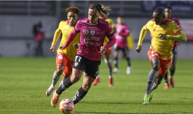 Independiente del Valle vence 2-1 a Aucas en LigaPro.