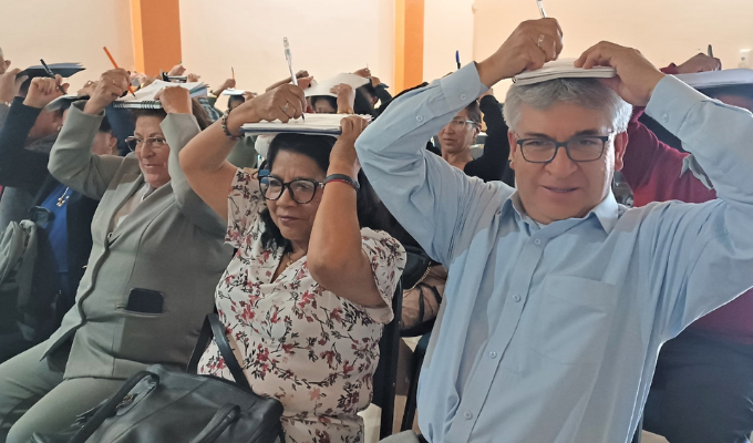 MAESTROS SE PREPARAN PARA MEJORAR CLASES