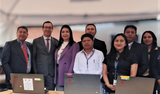 ¡Ambato fue el centro del reconocimiento docente!