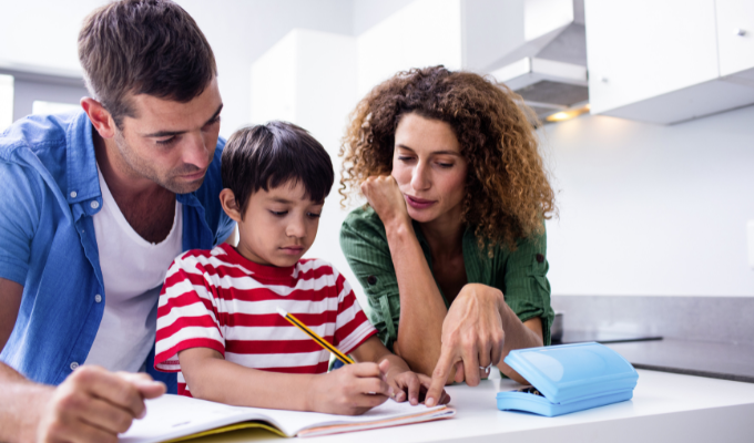 ¿La generación actual es menos inteligente que la de sus padres?