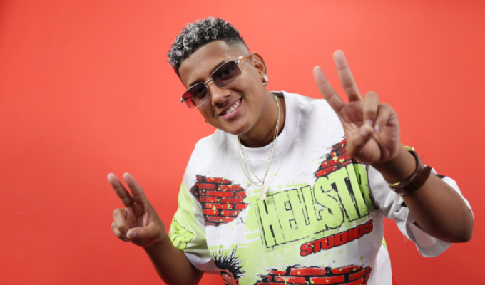 ¡Jombriel responde tras ser vinculado con Luisa González!