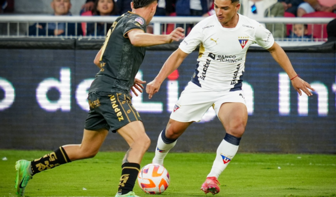 Con goles de Ramírez, Villamil y Estrada, LDU derrota a Aucas.