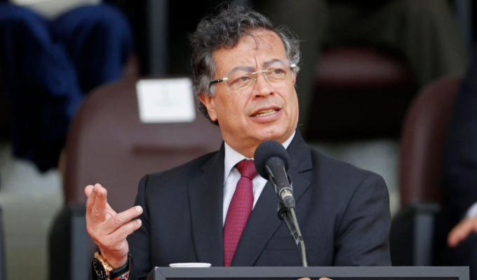 Petro habla de “violencia traqueta” tras masacre en gallera de Manabí