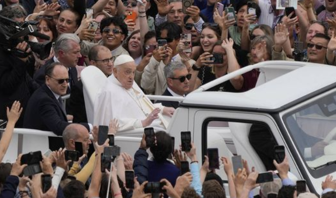 Último adiós del papa Francisco: se despidió de los fieles