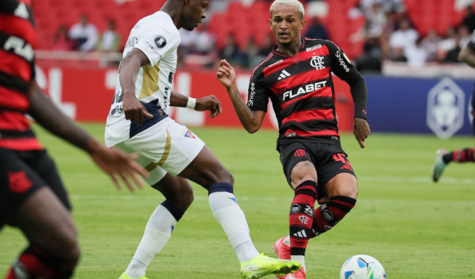 La altura no le sirvió a LDU ante Flamengo, empató 0 a 0.