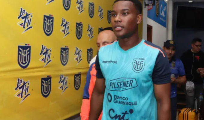 Liga confirma regreso de Zambrano en 2025. TAS reduce sanción.