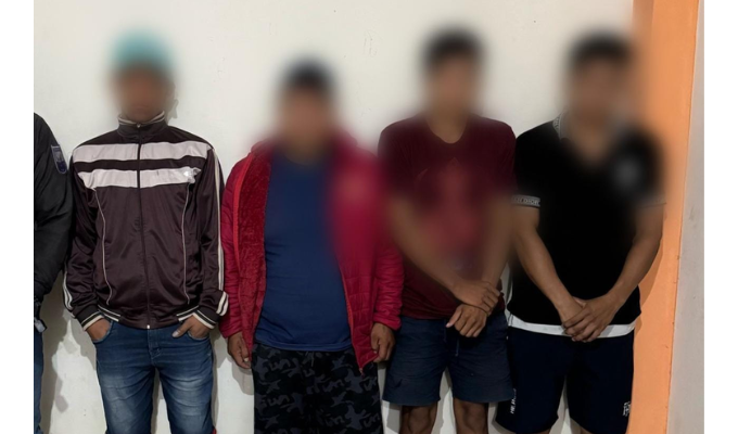 Cuatro sujetos atrapados por intento de robar hidrocarburos en Manabí