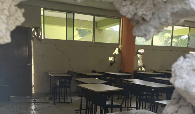 Universidad de Esmeraldas quedó destrozada tras el sismo