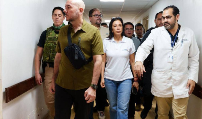 ¡En hospital del IESS en Guayaquil! Personal con antecedentes penales
