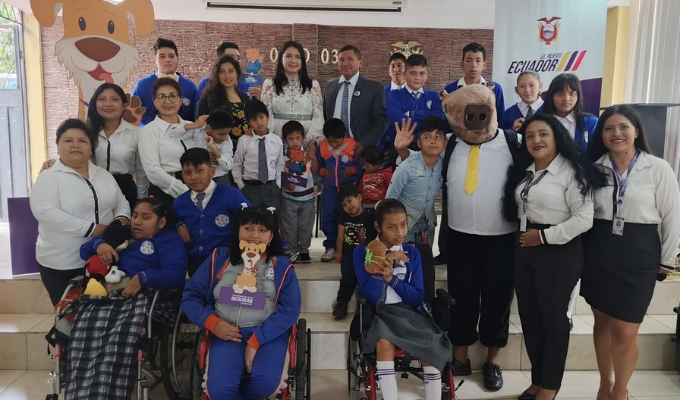 ¡Arrancó el año escolar para más de 28 mil estudiantes en la Zona 3!