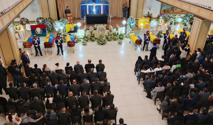 Dolor y despedida: velan a los 11 soldados caídos en Orellana