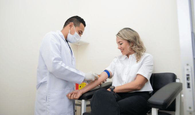 Hospital celebra a mamá con salud, movimiento y bienestar
