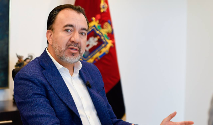 ¡Todos afuera! Pabel Muñoz pide renuncias en bloque a sus zonales
