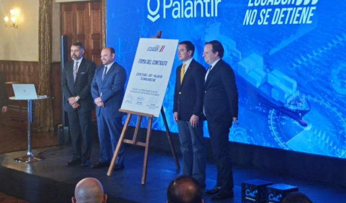 Palantir llega a Ecuador: así planea Noboa frenar el contrabando