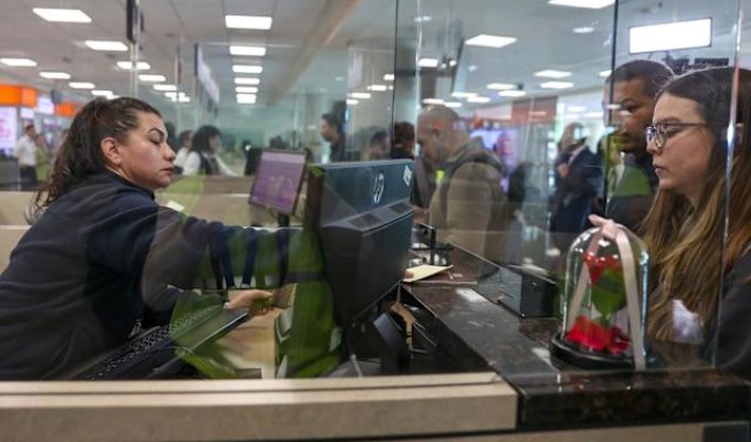 ¡Ecuador pone freno! Exigirá visa de tránsito a 45 países desde 2025