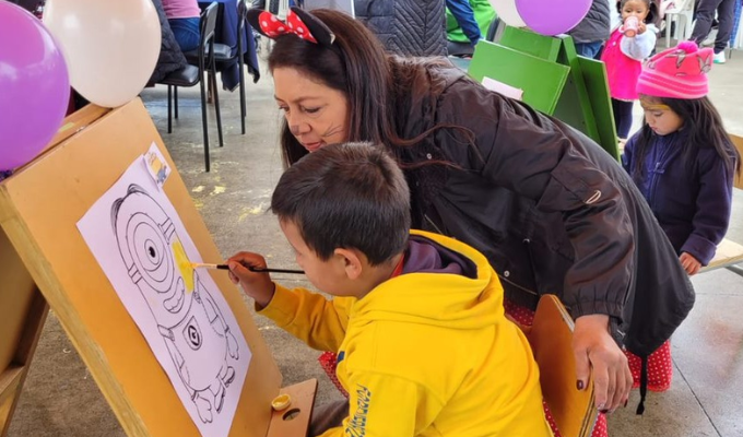 Caravanas Infancia con Futuro Llevan Educación a 40 Cantones
