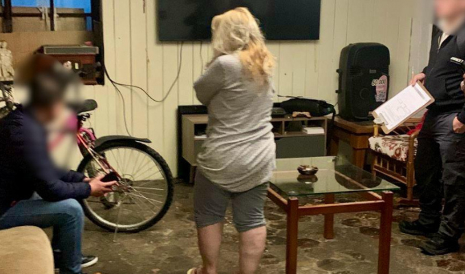 ¡Tremendo lío! Allanan casa de jueza en Quito por presunta concusión