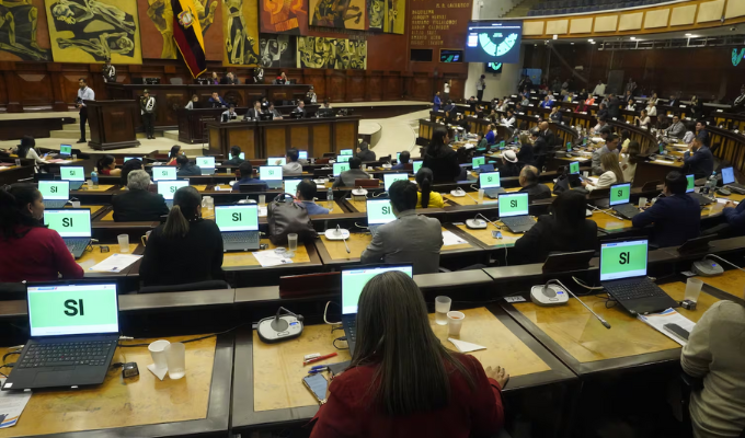 ¡Adiós a la Ley Animal! Asamblea la manda al archivo con 143 votos