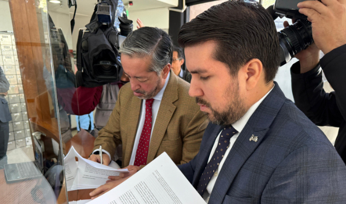 Álvarez responde: “No hubo inducción al voto”