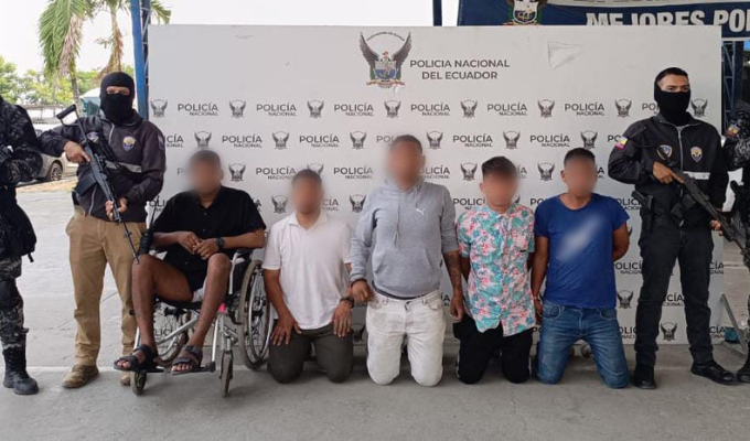 ¡Cayó banda de “Los Lobos” en Esmeraldas por robar vehículos!
