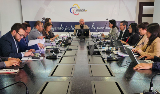 Dejan sin sueldo a 5 jueces y funcionarios judiciales en Manabí