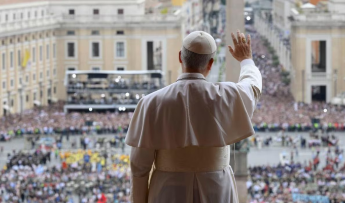 El Papa estalla contra la guerra tras bombardeos de EE.UU. a Irán