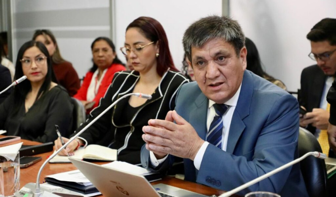 ¡Fiscal al banquillo! Wilson Toainga rinde cuentas en la Asamblea