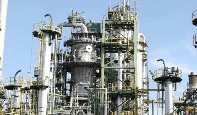 ¡Vuelve a rugir la Refinería de Esmeraldas!