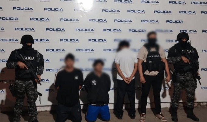 Tres detenidos, uno de ellos menor de edad