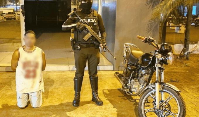 Capturan a presunto integrante de "Los Lobos"