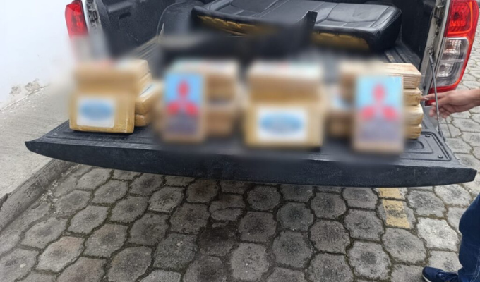 ¡Droga oculta en camioneta abandonada en Imbabura!