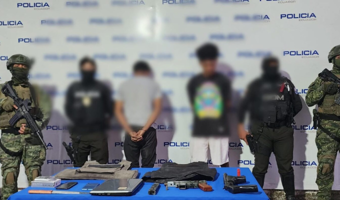 ¡Cayeron con todo! Detenidos por llevar armas en Machala