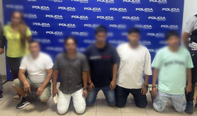 ¡Caen seis armados en pleno Guayaquil!