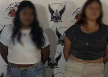 ¡Cayeron dos mujeres con tremendo arsenal en Naranjal!