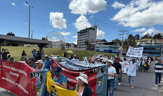 Protesta en Quito por Ley de Integridad Pública