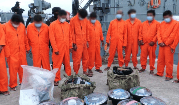 ¡Golpe mundial al narco! Incautan 14 toneladas de droga en altamar