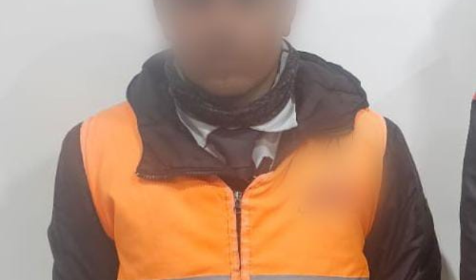 ¡Era guardia y robaba en el aeropuerto de Quito!