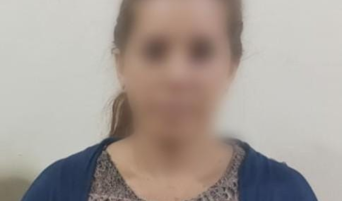 ¡Cae mujer que extorsionaba a comerciantes en Manabí!