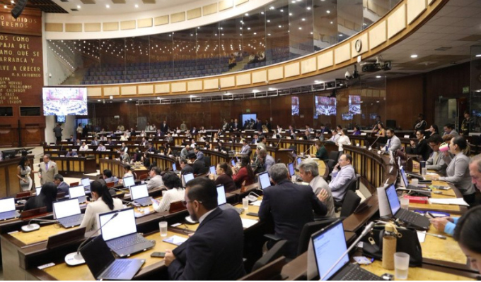 Gobierno va con todo: fundaciones bajo lupa de la ‘Súper’ de Economía