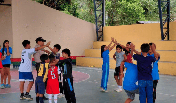Niños entre 5 y 12 años disfrutan y aprenden con la Policía Nacional