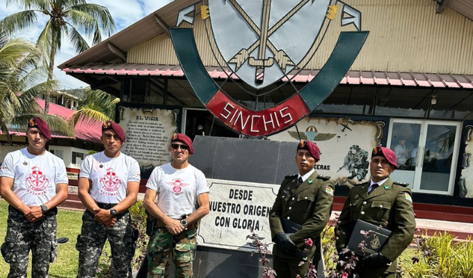 ¡Ecuatorianos listos para la acción!