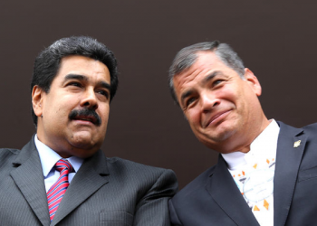 Correa admite que asesora a Maduro y lo llama “bondadoso”