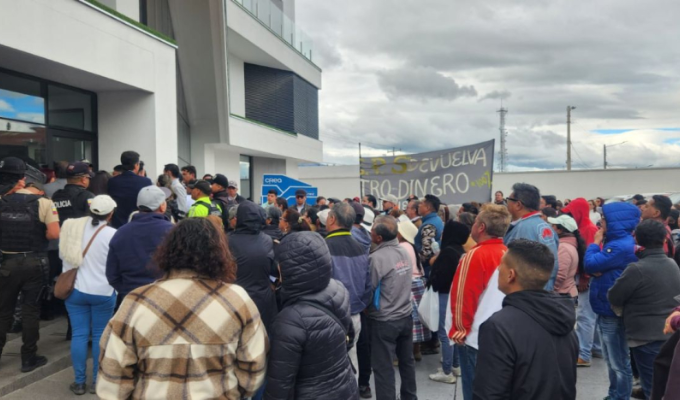 Socios de CREA exigen justicia tras perder sus ahorros