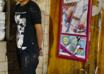 Madrugada en Ambato: retuvieron a joven por ingresar a vivienda