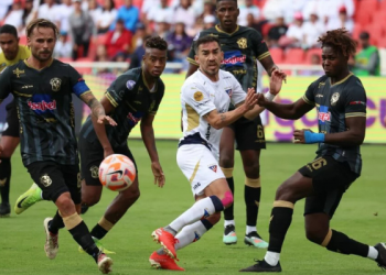 Ramírez al 90+7 salvó a Liga de Quito en Casa Blanca