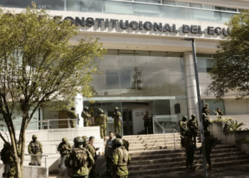 Noboa quiso sacar a la Corte del Edificio y se echó atrás en un día