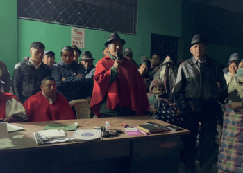 Leonidas Iza en la mira: lo denuncian por secuestro de policías