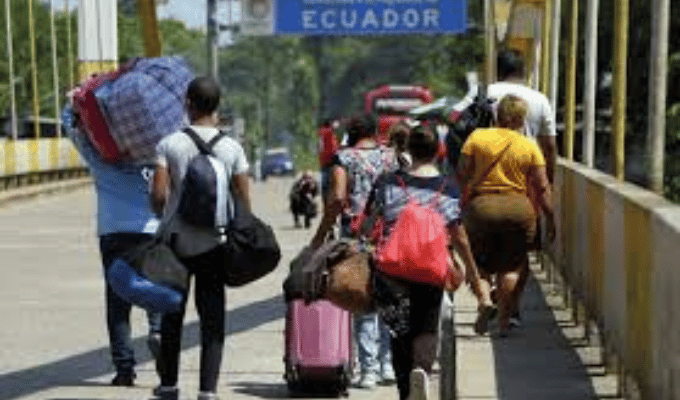 Ecuador pide visa de transeúnte desde este lunes